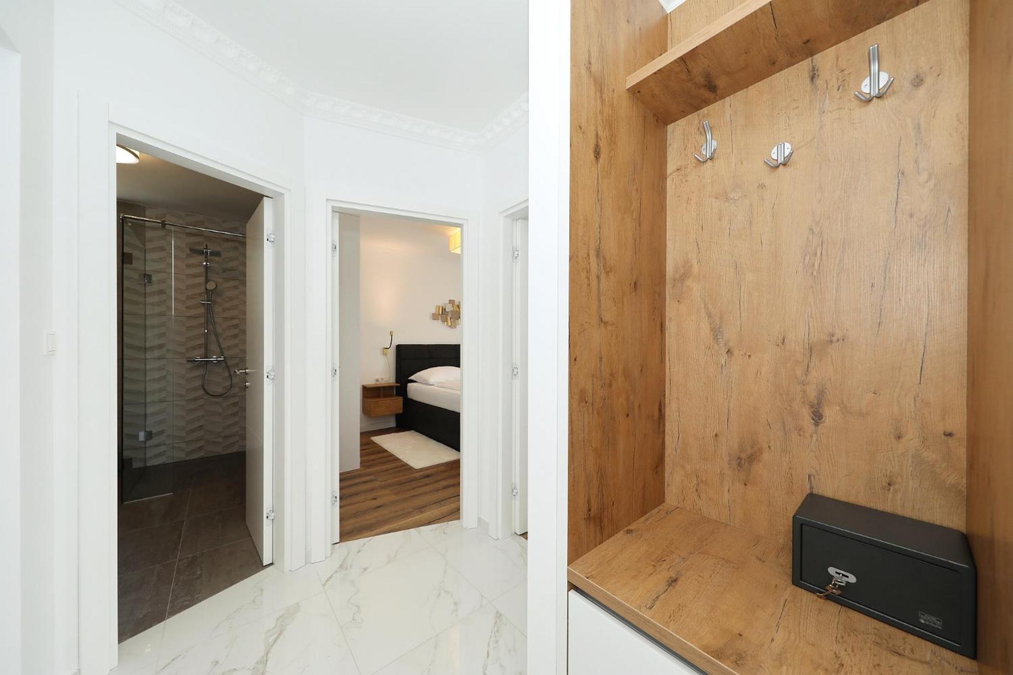 Villa Tin Apartments Tribanj Kruscica Bagian luar foto