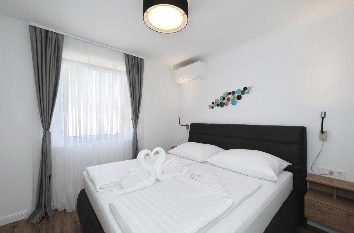 Villa Tin Apartments Tribanj Kruscica Bagian luar foto