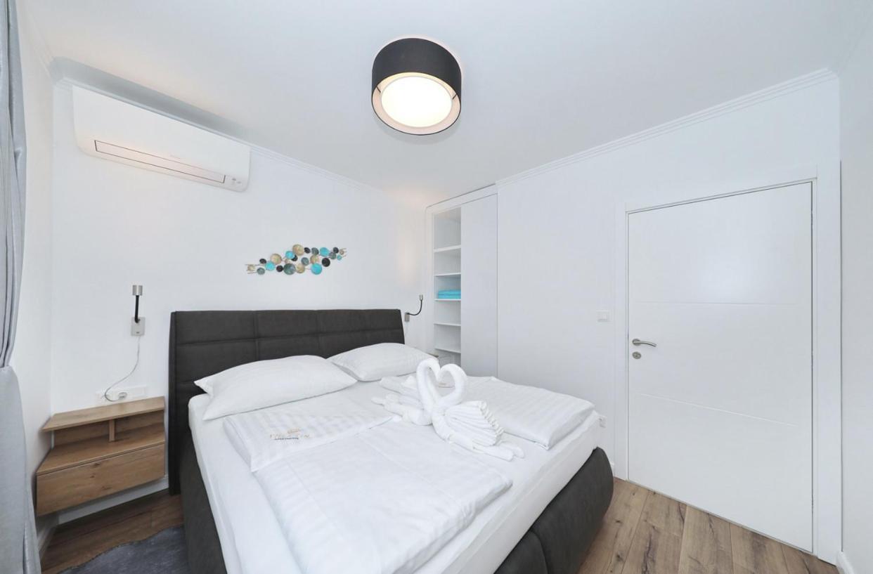 Villa Tin Apartments Tribanj Kruscica Bagian luar foto